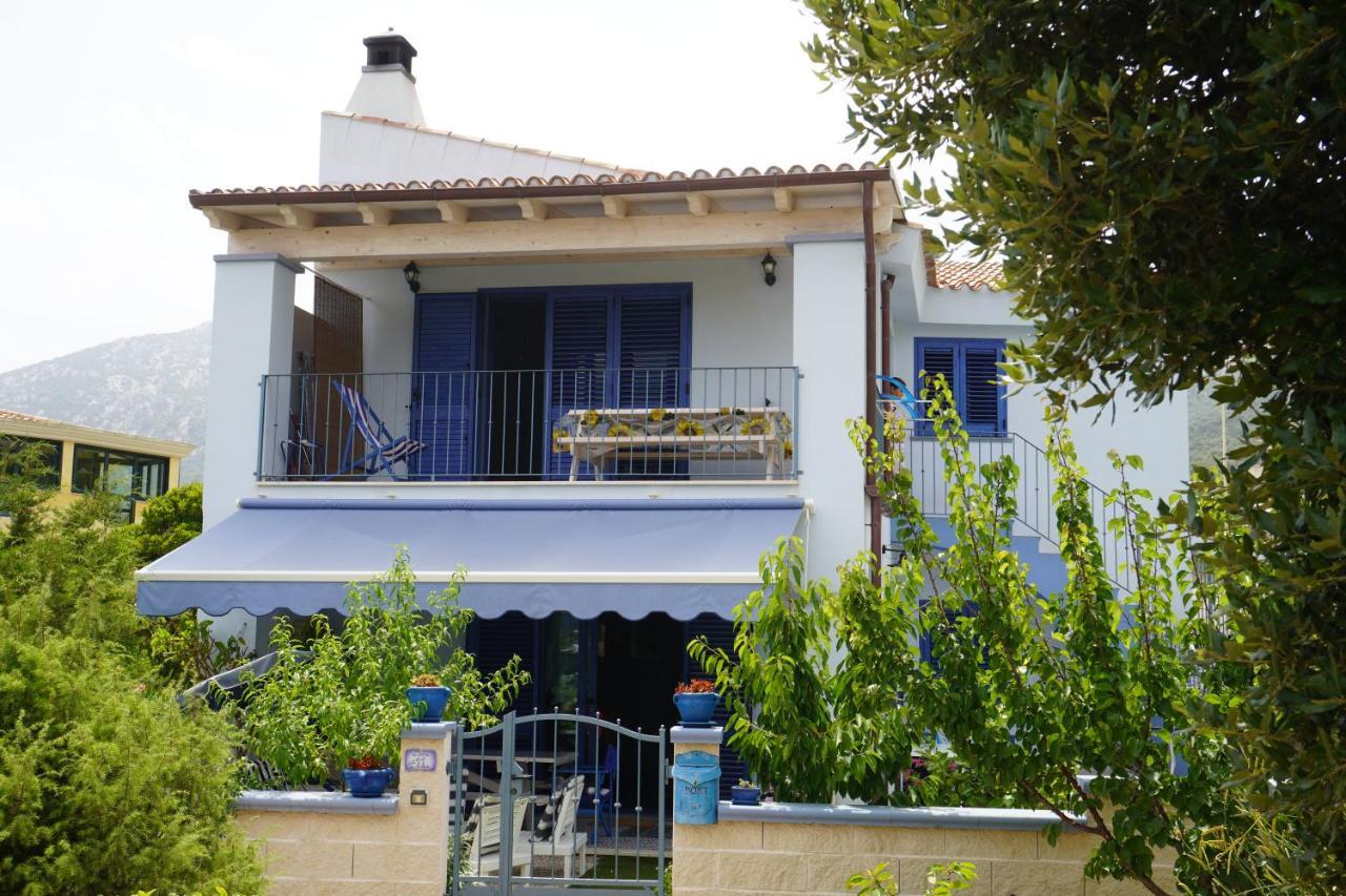 Casa Azzurra Apartment Cala Gonone Exterior photo